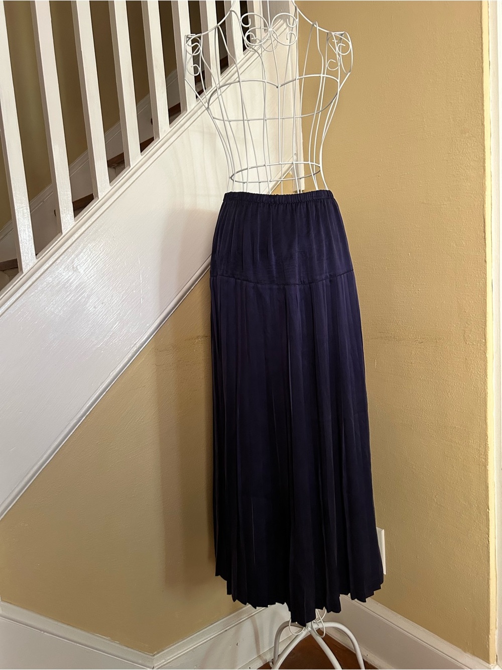 ABS California 100% Silk Navy Pleated Midi Skirt